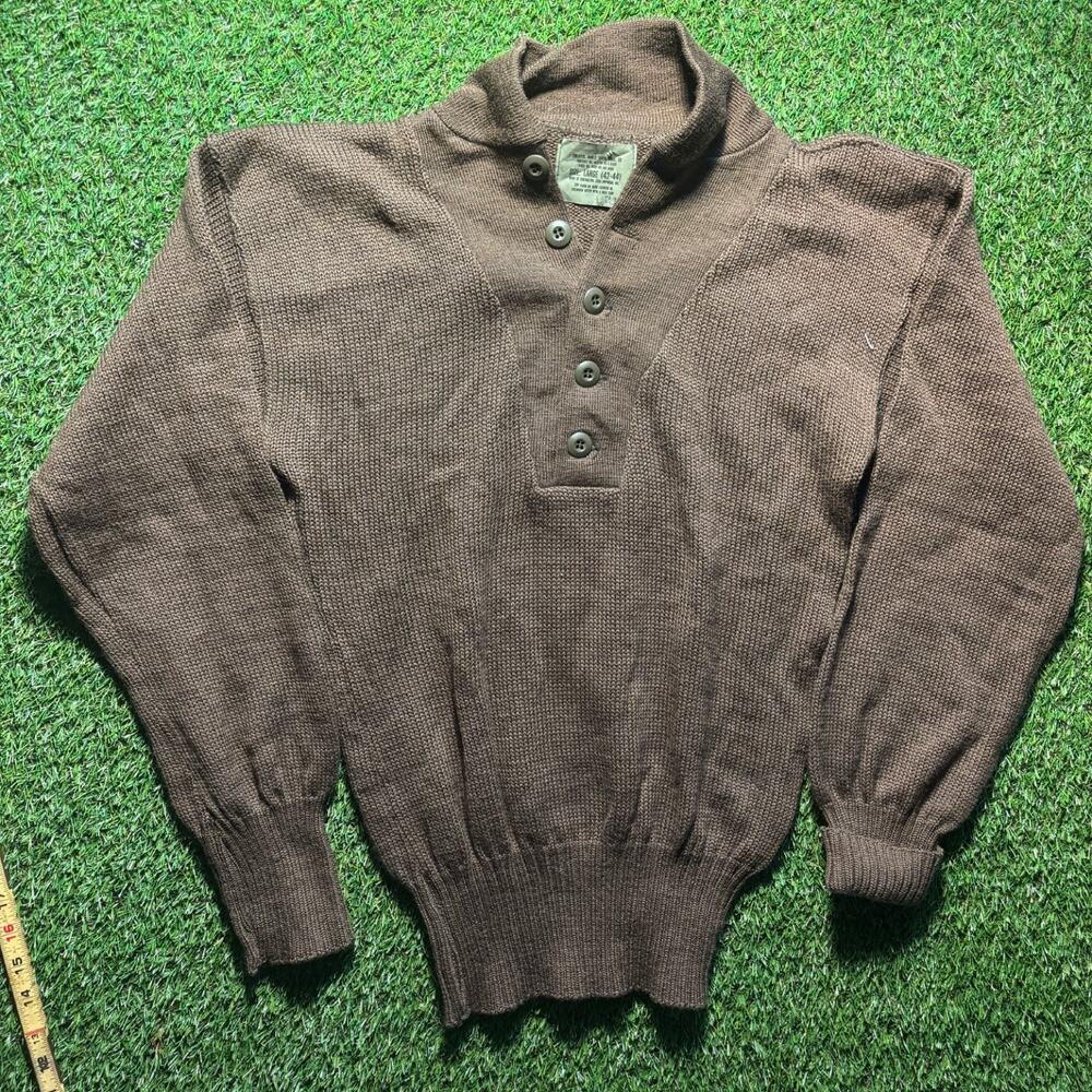 Vintage US Military Issue Wool Sweater Button Neck Brown Men's Large 42-44